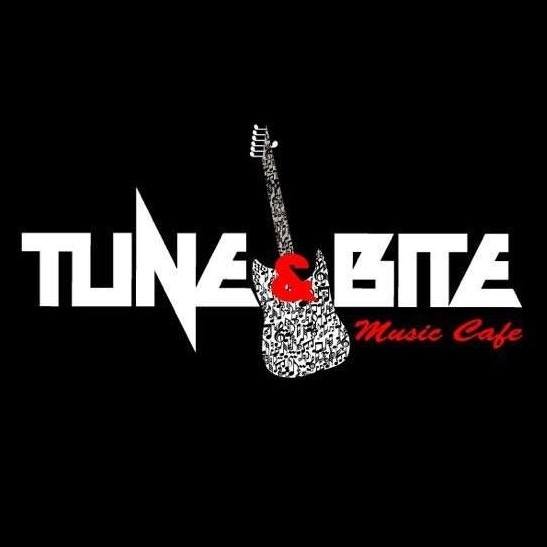Tune & Bite Music Cafe Wari