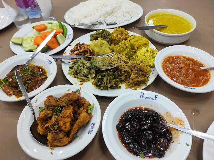 Poushee Hotel & Restaurant