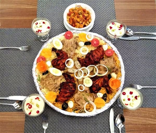 Tawa Restaurant & Bakery