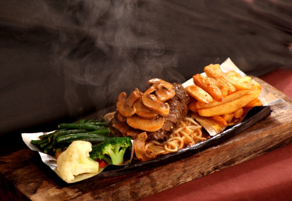 Safe & Savory – Kebab & Restaurant