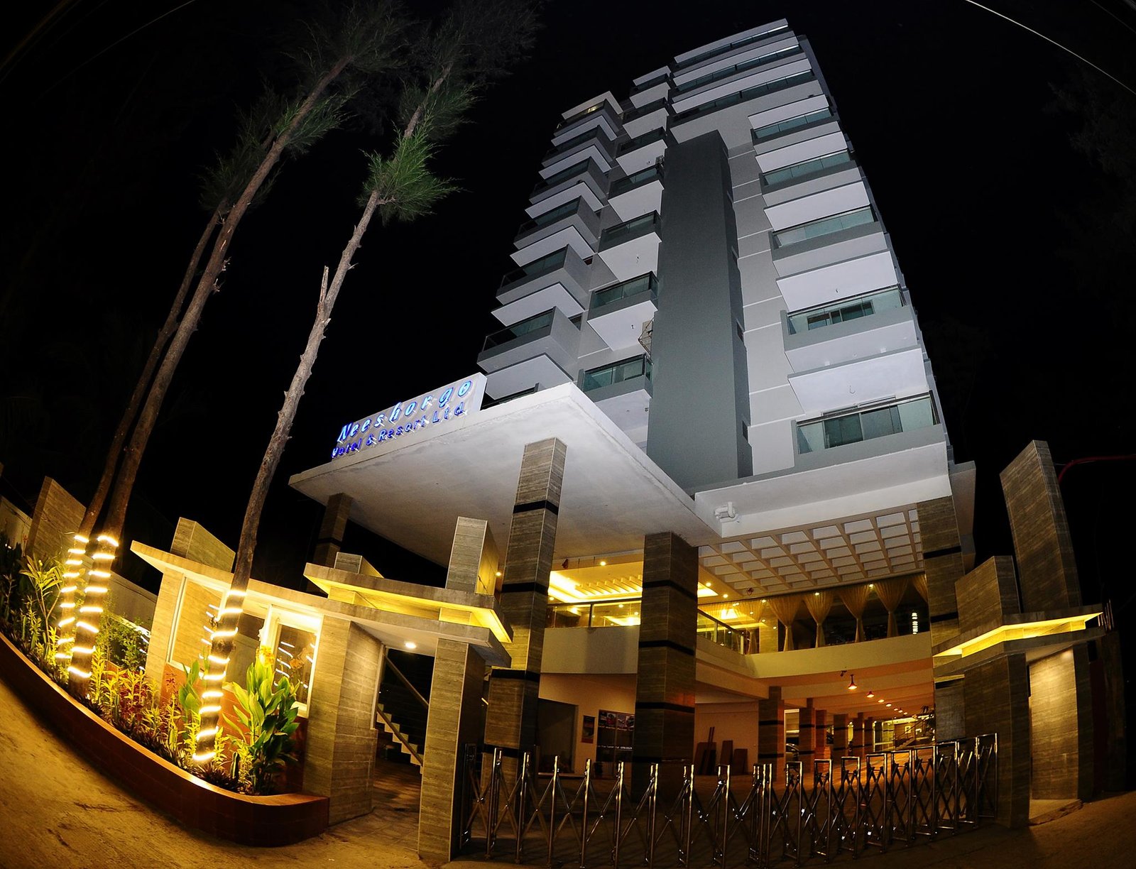 Neeshorgo Hotel & Resort