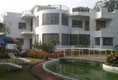 Rajmahal Resort