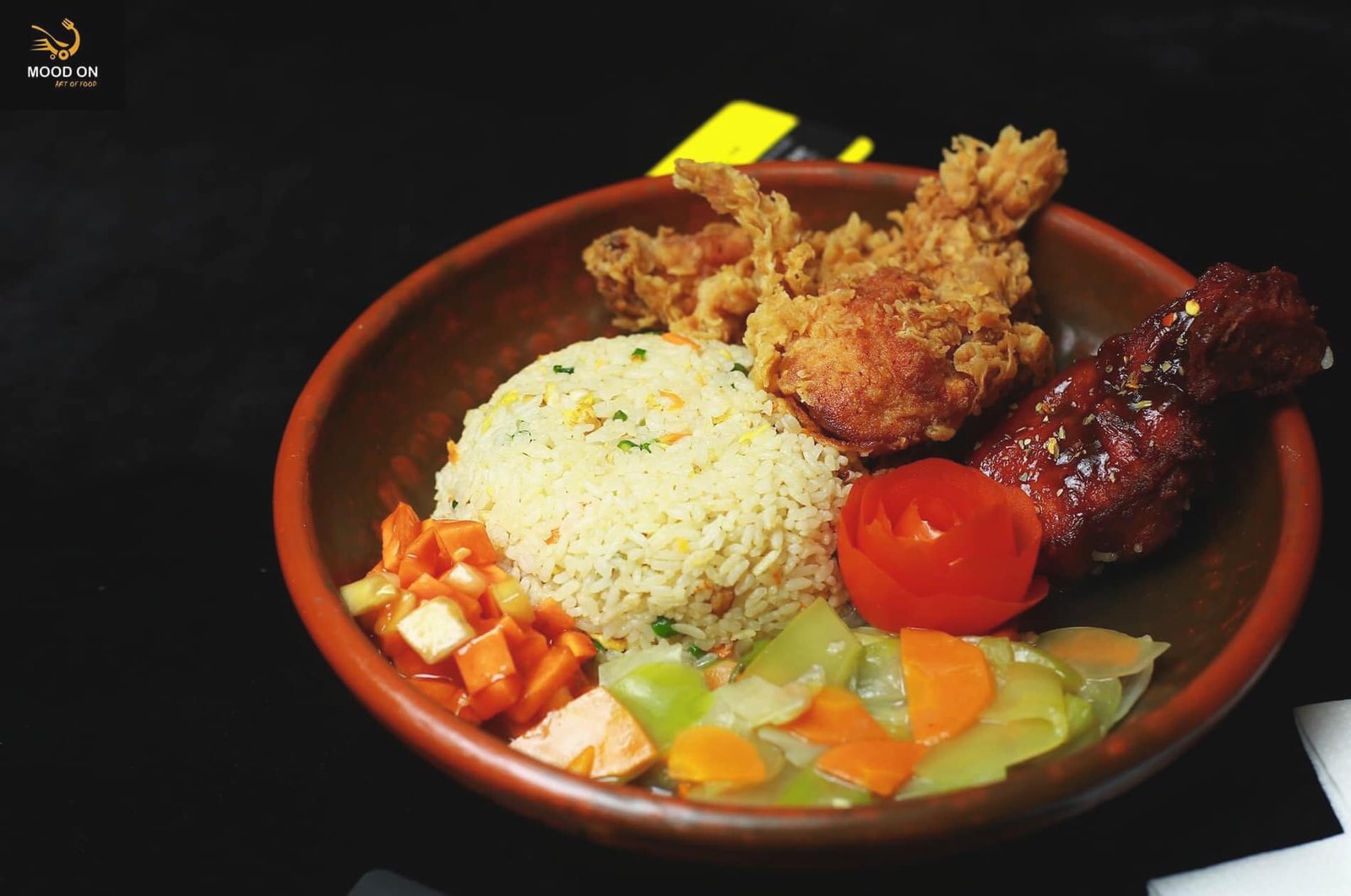 MOOD ON (art of food)