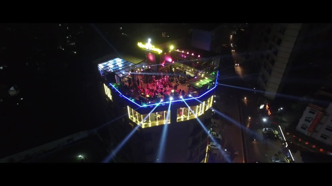 Wind of Change – Rooftop Restaurant & Lounge