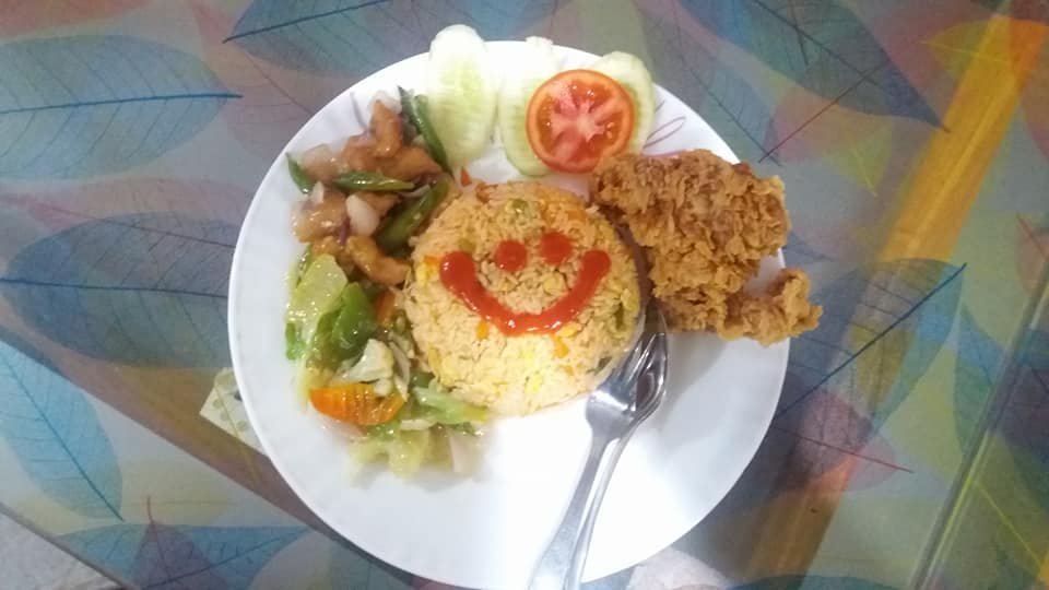 D & B Fast Food and Restaurants