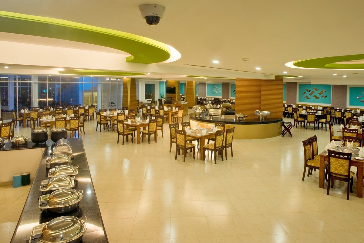 Royal Tulip Sea Pearl Beach Resort & Spa